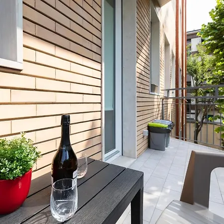 West - Modern And Comfortable Appartamento Milano